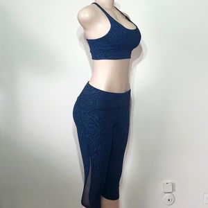Lululemon lot 2 tank top bra & leggings  4